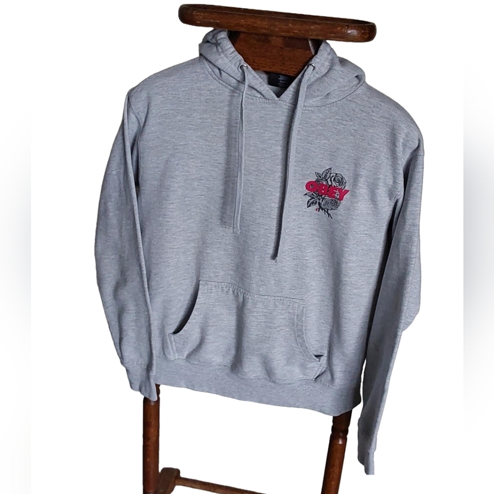 OBEY WORLDWIDE WOMEN'S HOODED ‎ SWEATER SIZE MEDIUM